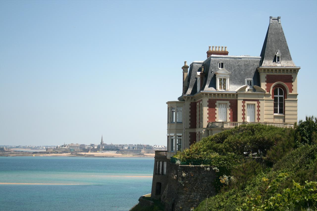 Chambres D'Hotes Le Clos D'Enhaut Dinard Exterior foto